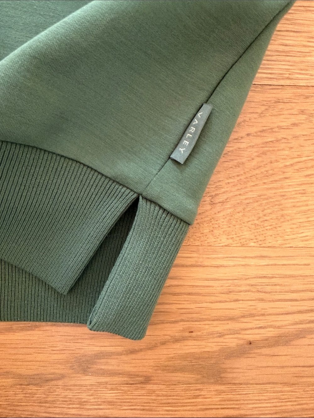 Varley Kelly Half Zip Sweat zipper top Cilantro Green size small - Picture 3 of 6